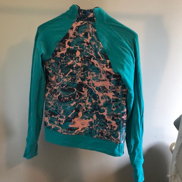 reversible ivivva jacket - Picture 3 of 4